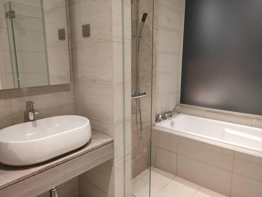 Anggun By Kl Suites Kuala Lumpur Luaran gambar
