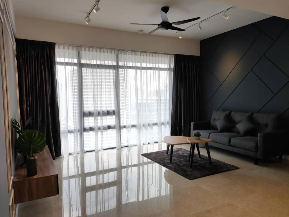Anggun By Kl Suites Kuala Lumpur Luaran gambar